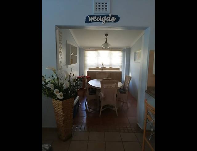 4 BEDROOM HOUSE FOR SALE IN UVONGO